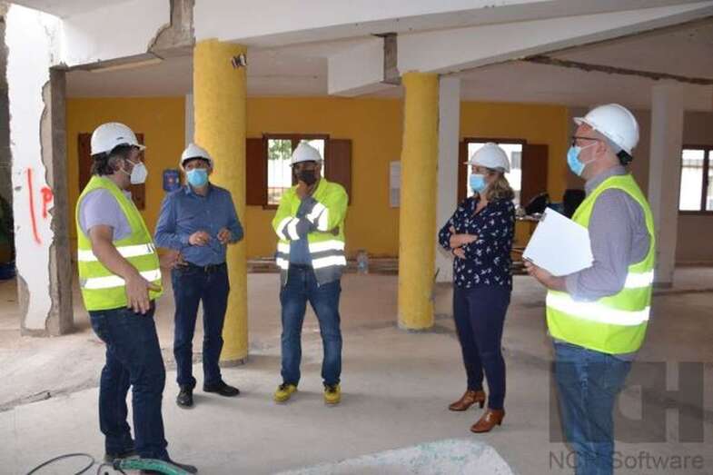 Visita de las autoridades públicas al inmueble  (foto TA)